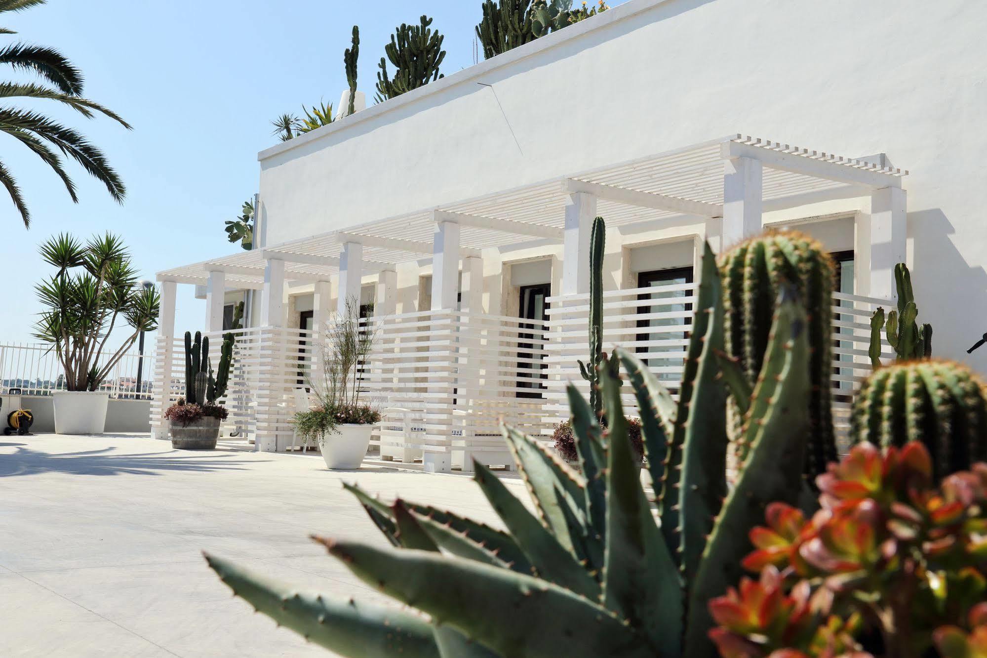 La Bella Trani - Suites And B&B Екстериор снимка