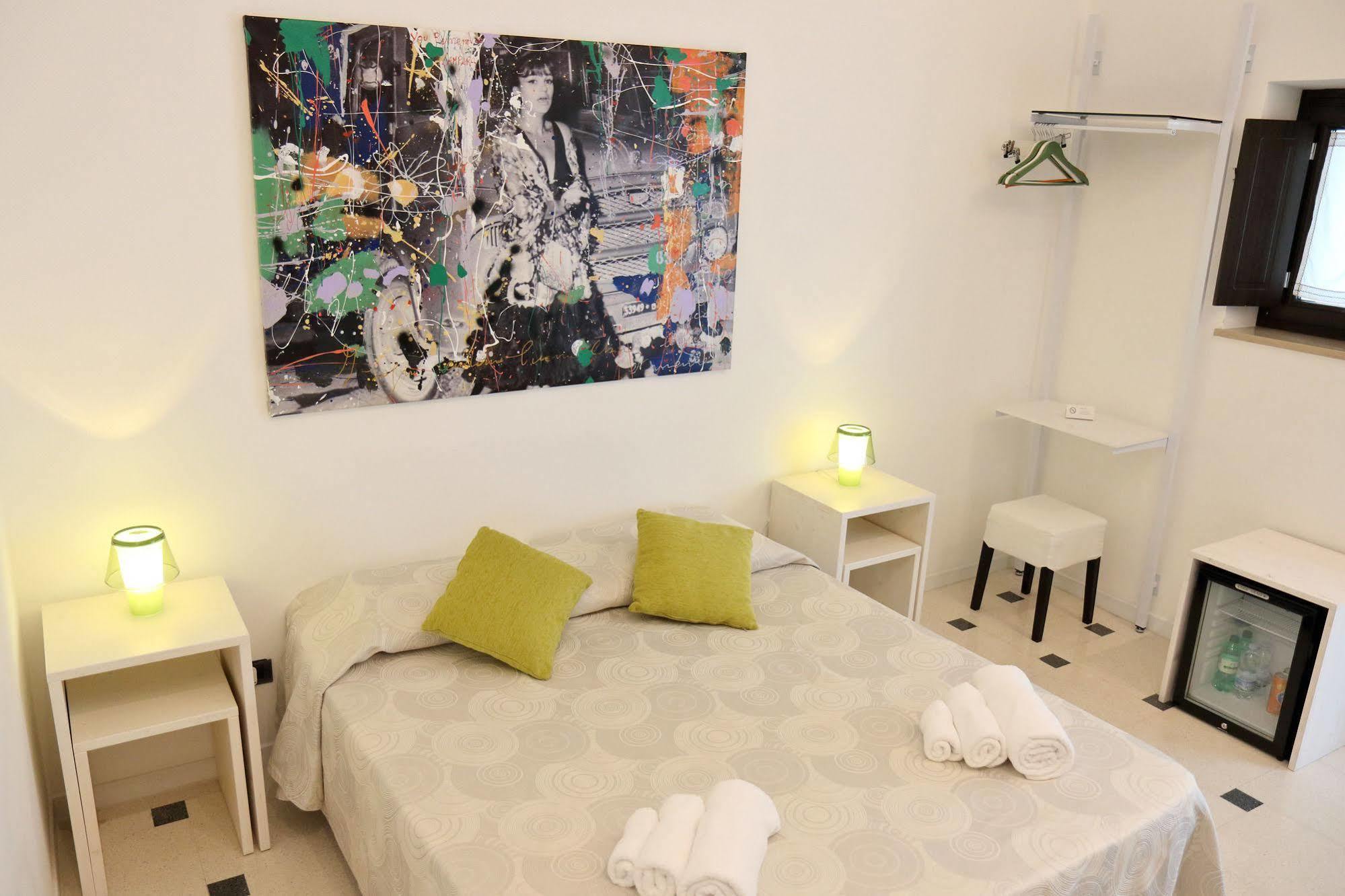 La Bella Trani - Suites And B&B Екстериор снимка