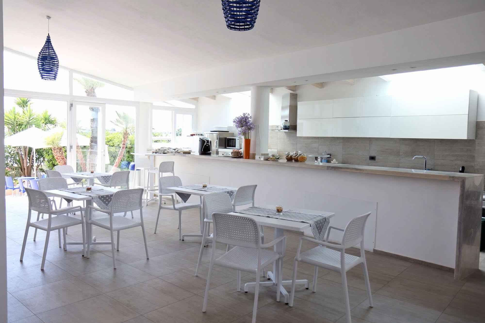 La Bella Trani - Suites And B&B Екстериор снимка